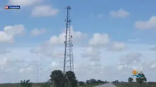 Shortwave Radio In Central Florida Carrying Latest War News To Russia