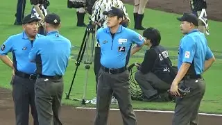 【審判員プレートミーティング】喋る2003年入局組（福家審判員と山本貴則審判員）、表情があまり変わらない2011年入局組の須山審判員と梅木審判員【2024.9.4 オリックスvs埼玉西武＠ほっと神戸】