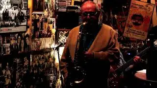 Trevor Emeny with the Archie Cotterell Trio..@TheTrumpet..27th Oct.2011