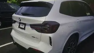 2023 BMW X3 xDrive 30i - Msport - Mineral White