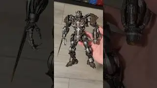 Posing YoloPark AMK Pro Scourge #yolopark #actionfigure #transformers #riseofthebeasts #scourge
