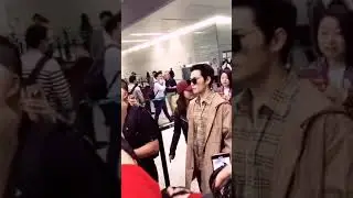 Yang Yang cool airport fashion 😍😍😍