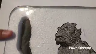 Unboxing the RicSan kraken figure