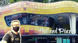 Holland Village Singapore - Exploring Holland Village and Having a Cup of Thai tea.