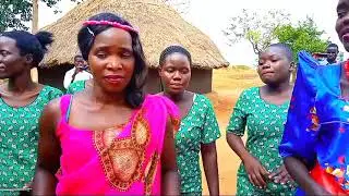 Nyom pa omony opapi and apiyo grace.