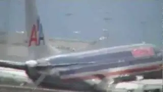 AA 737-800(N964AN)  landing MIA