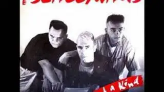 The Scallywags- Elephant walk