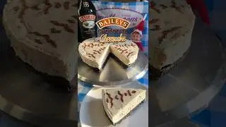 Baileys Chocolate Cheesecake Recipe #cheesecake #baking #christmasbaking #chocolate #christmasrecipe