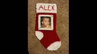 How to Crochet a Christmas Stocking with Picture Frame