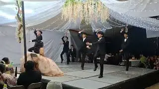 DELTACREWDANCE 