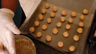 Easy Buckeyes- Holiday Treats