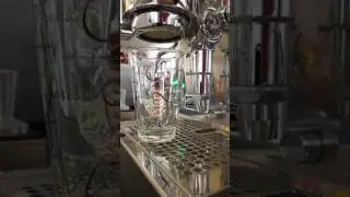 Rocket Espresso Appartamento 21gram basket naked porta filter extraction
