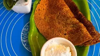नाचणी बेसन चिला रेसिपी | हेल्दी ॲन्ड टेस्टी बेसन चिला रेसिपी | Naachne Besan Chilla Recipe #shots 