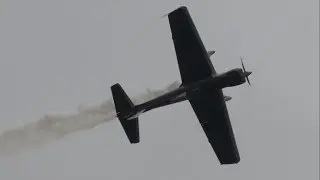 2018 Flying W Airshow - Mark Meredith & Blue Smoke Racing