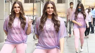 Bell Bottom Actress Huma Qureshi Looking Gorgeous,Gets Papped On Bandra Street