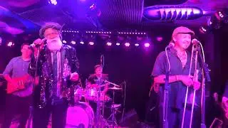 Don Carlos at Moe’s Alley  