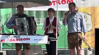 Alpenstarkstrom in Hard, Video 18 am 01.05.2025, Partyband, Hard, Österreich