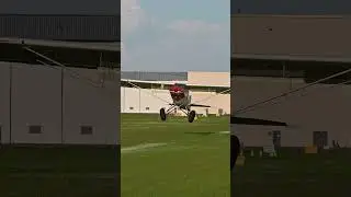 Piper Super Cub landing at the STOL demo at Sun 'n Fun