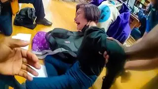 woman was denied free document printing, so she created such chaos that the police had to be called.