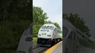 Another Go Transit Equipment Move #train #railway #railroad #gotrain #gotransit #passengerrail #go