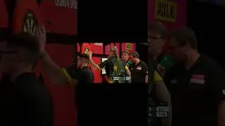 Beard Man Playing Darts || Pattaya Darts