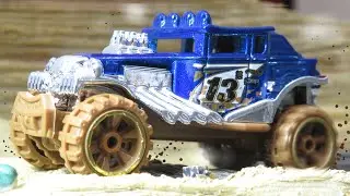 Hot Wheels Baja Bone Shaker - Off-Road Trucks (2019) 6/6