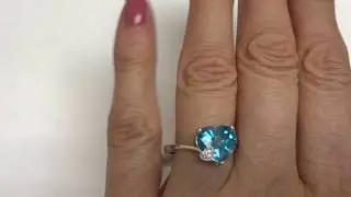 Heart-Shaped Blue Topaz & Diamond Ring 18K White Gold