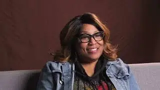 Women Making History - Tara Holt