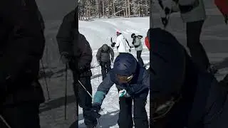 Caught with a Gaper Gap Level 10 : Ski Goggles & Lift Ticket Fashion!