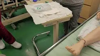 Plateau de pansement stérile (technique)