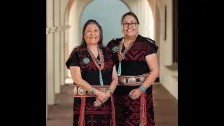 T'&aacute;&aacute; awoł&iacute; bee: Barbara Teller Ornelas and Lynda Teller Pete  (Weavers)