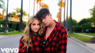 i want u on Christmas (Official Music Video) | Capri Everitt