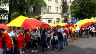 Mii de unioniști au huiduit ambasada rusă