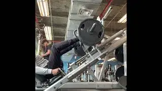 Try This Leg Routine For Mass Gainz #fitness