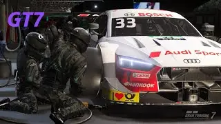 Gran Turismo 7 LeMans nachts im Regen 