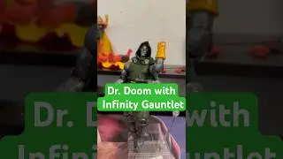 Infinity Gauntlet on Dr. Doom figure #marvellegendscommunity #marvellegends #infinitygauntlet#drdoom