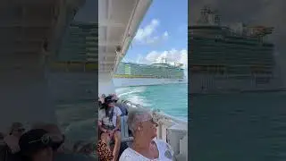 Tender ride to Belize