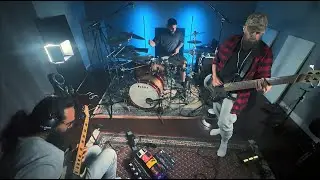 Santri &ndash; Money Talks | Epic Progressive Rock/Metal Instrumental Clip