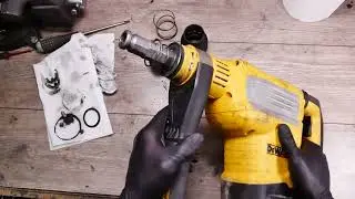 Dewalt SDS max hammer not holding chisel or drill bit head repair