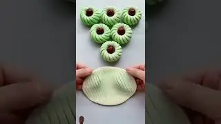 Best eatable non fire food #cake #doughpastry #dough #christmas #shorts