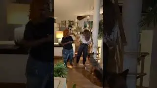 Лиза Ханна преподает урок пикантности в эпоху 