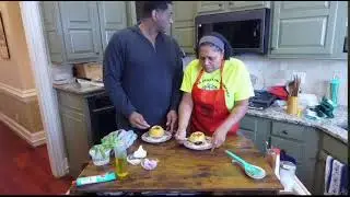 TRINA MAKES HER HOMEMADE TOMATO BASIL SOUP WITH CHEESY BREAD BOWL