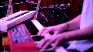 Slow Runner - Strange Days (Live @ the Red Room | Caf&eacute; 939)