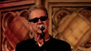 Oysterband & June Tabor - Love Will Tear Us Apart