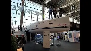 Hanse 388 interior walk