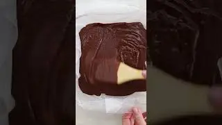 Dark Chocolate Fudge With Cream Cheese