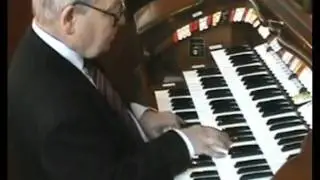 Dave Nicholas playing Down the Mall March Medley on Allen ADC 4600 Theatre Organ