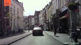 Merel - Manoeuvreren op de Voorstraat