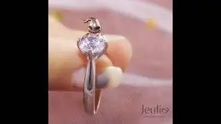 Jeulia Hug Me 