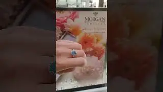 Blue Topaz in White Gold with diamonds